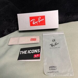 BNWT EMPTY RAY-BAN NEW WAYFARER GRAY SUNGLASSES BOX WITH CLEANING CLOTH + PAPERS